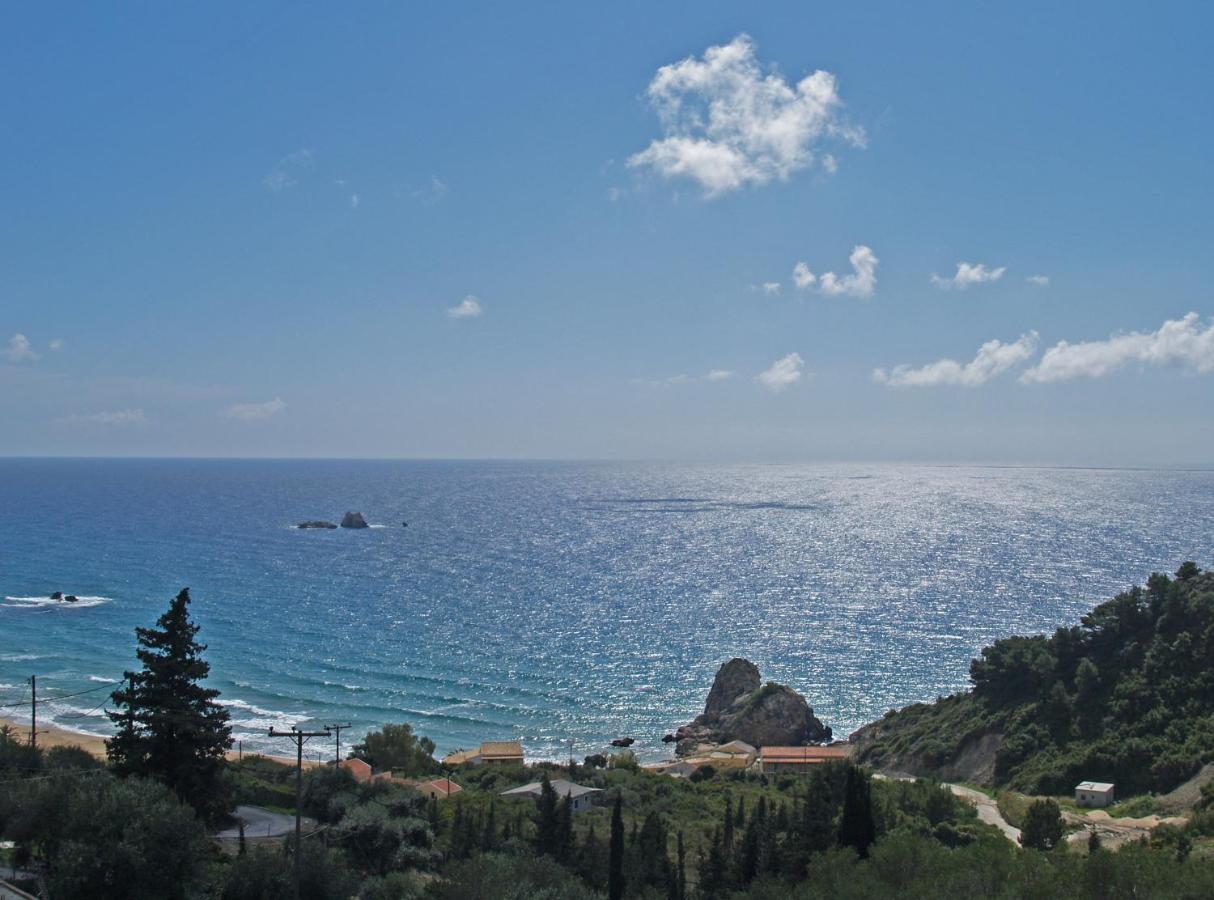 Luxury Loft Apartment With Pool - Pelekas Beach, Corfu Extérieur photo